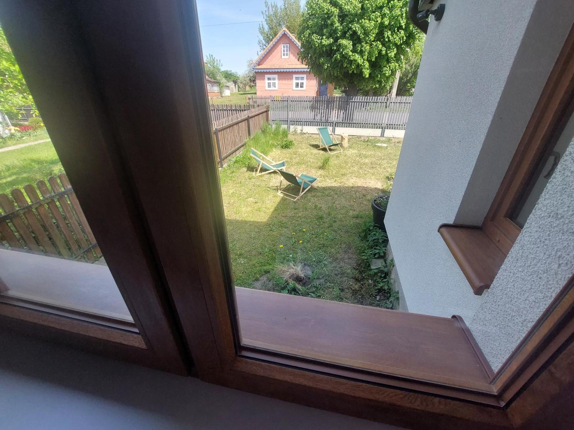 Kwietny Stoczek 70 Białowieża Buitenkant foto