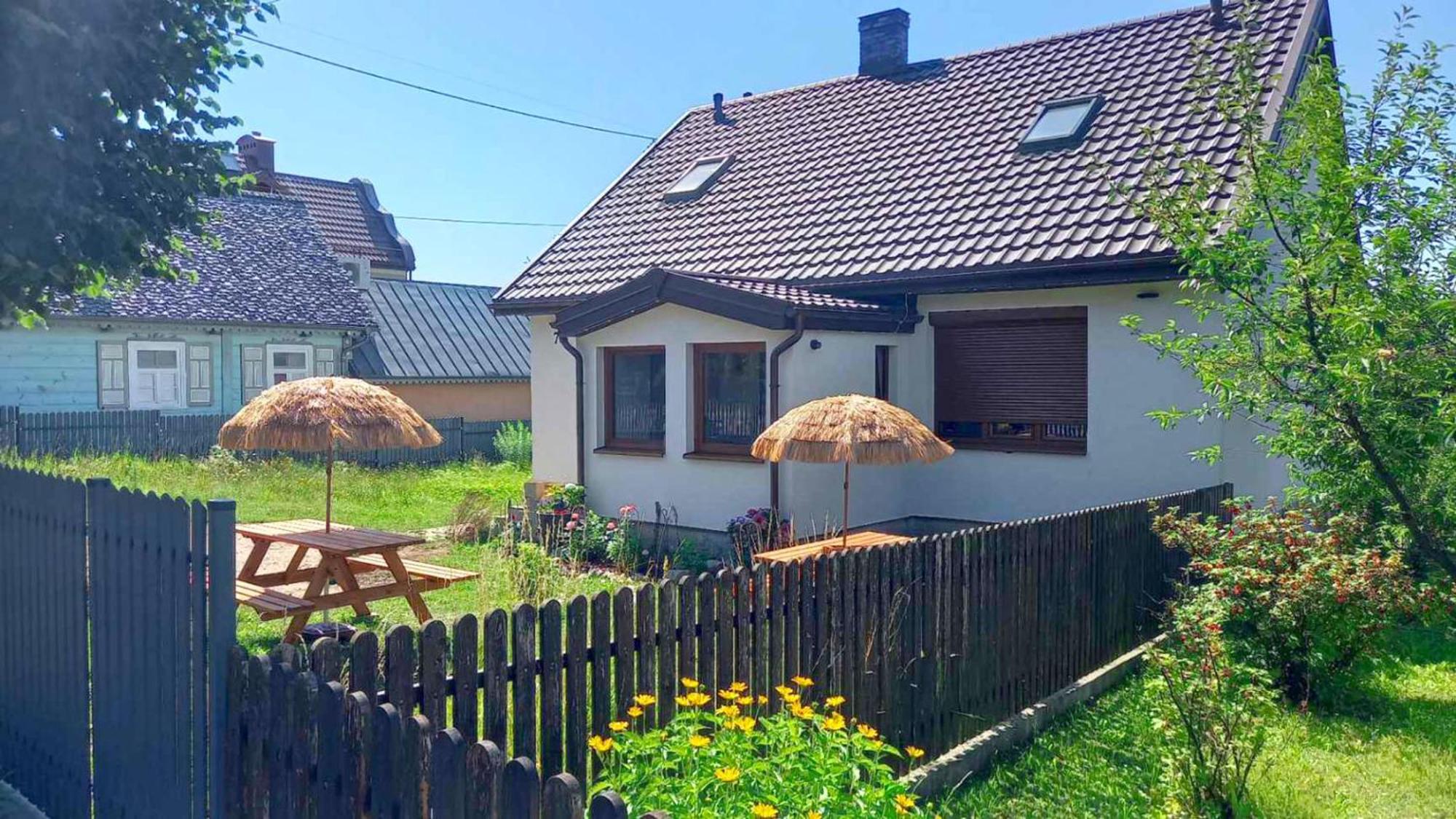 Kwietny Stoczek 70 Białowieża Buitenkant foto